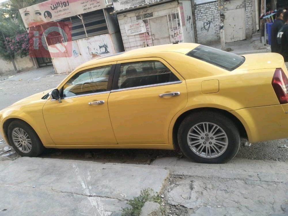 كرايسلر 300
